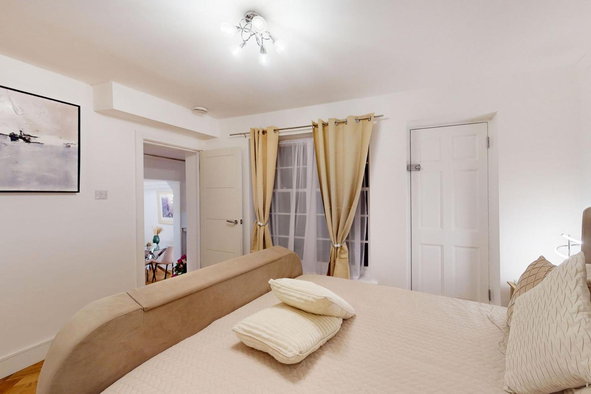 Park Lane Apartments Harrowby Street ロンドン エクステリア 写真